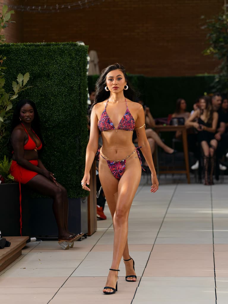 Julia Jones walking in a Brasileida runway campaign